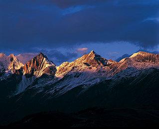 《使命召唤：现代战争3》Steam多半差评 好评率仅28%